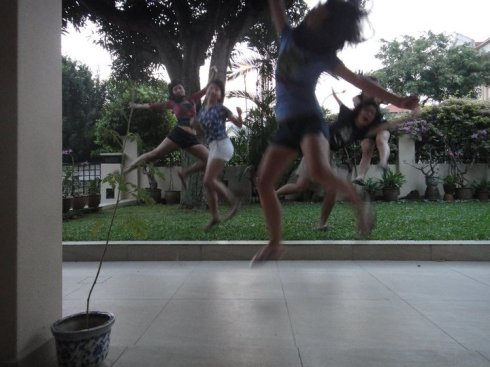 64918_445279095777_536490777_5848980_5001397_n